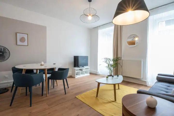 Super Appartement - Centre-Ville Mulhouse 4Pers Exteriör bild